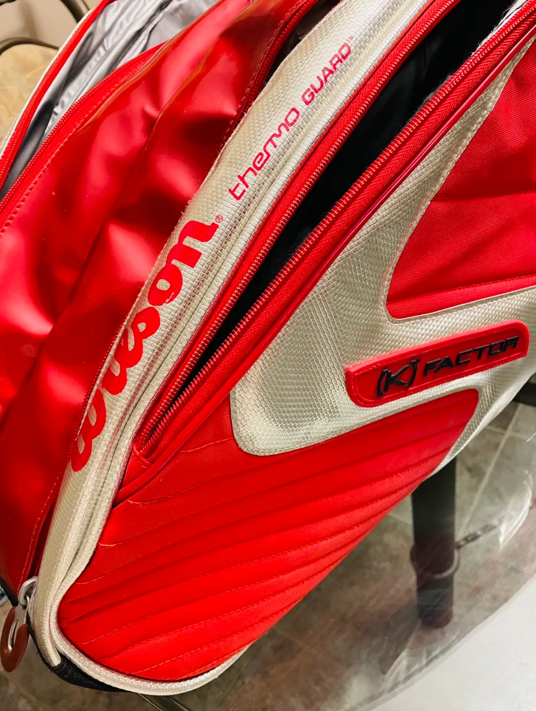 Wilson Pro Tour K Factor 6-Racket Tennis Bag image indicator(7)