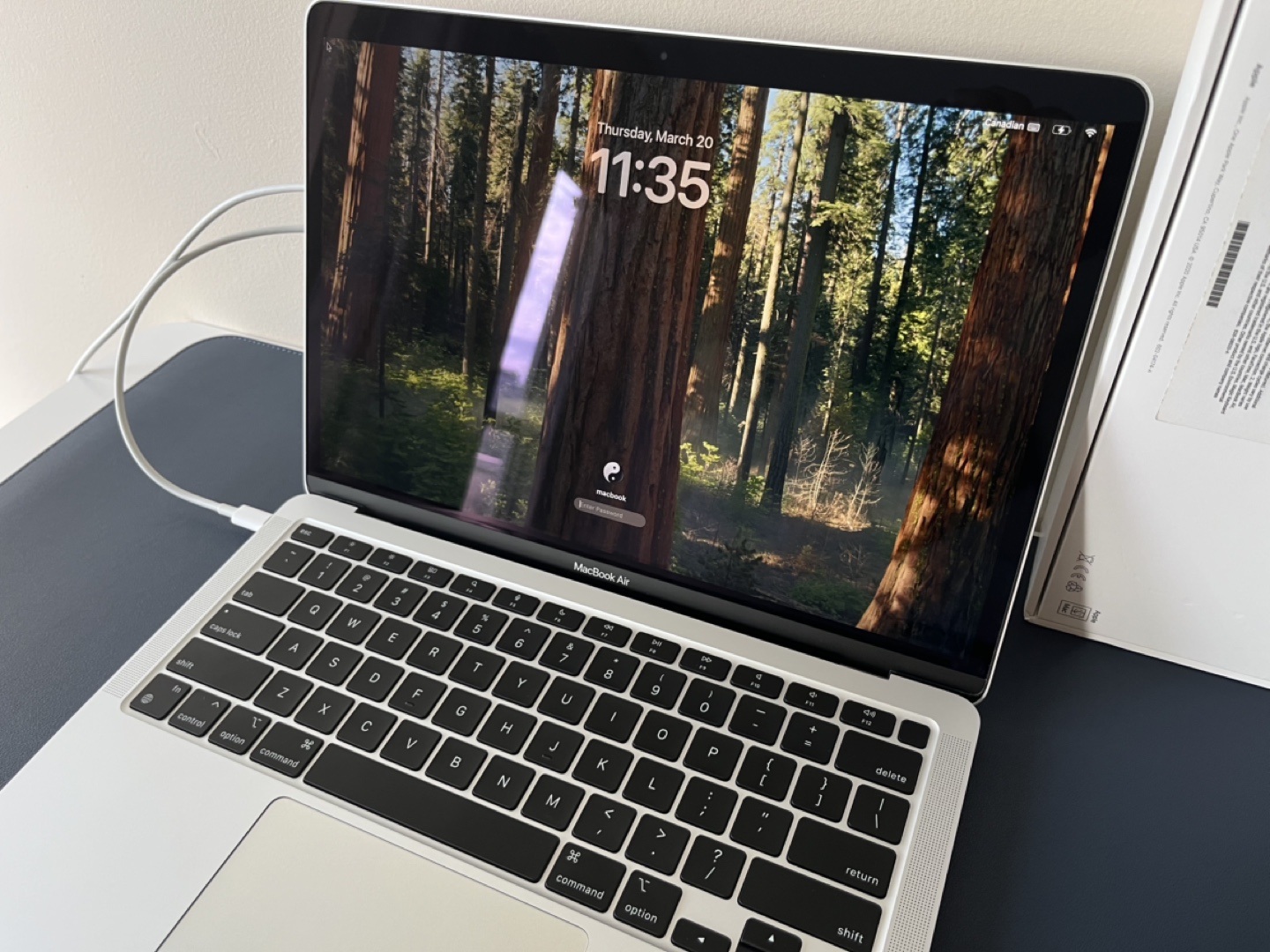 M1 MacBook Air 11”