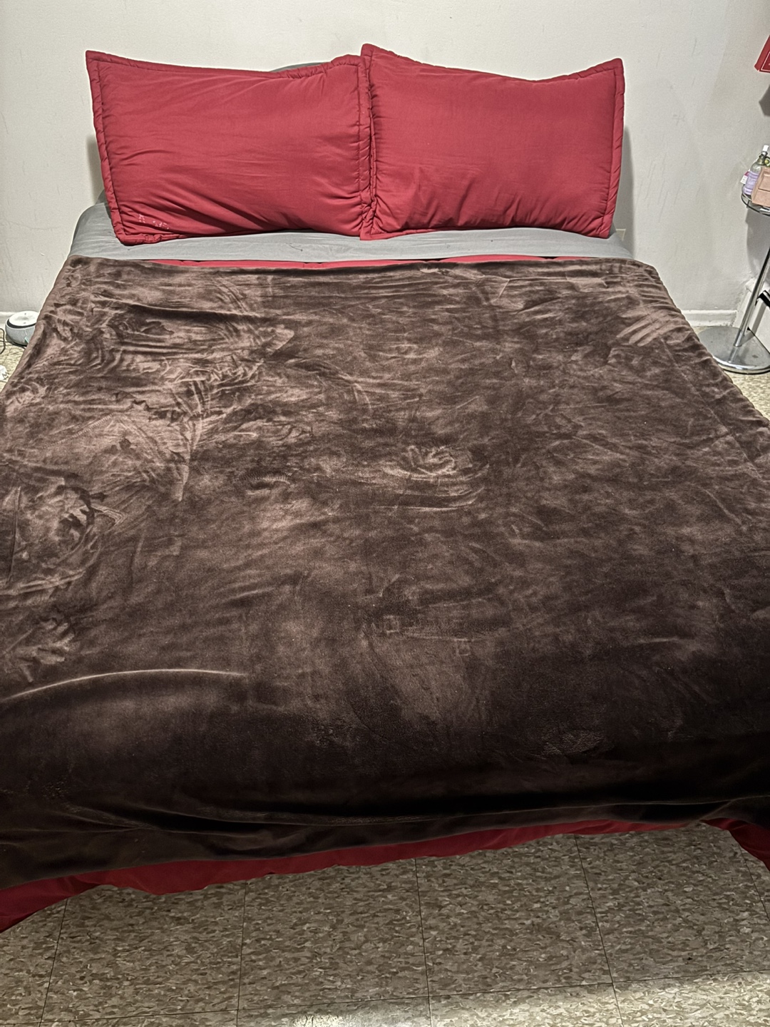Queen size  spring mattress and box for sale
