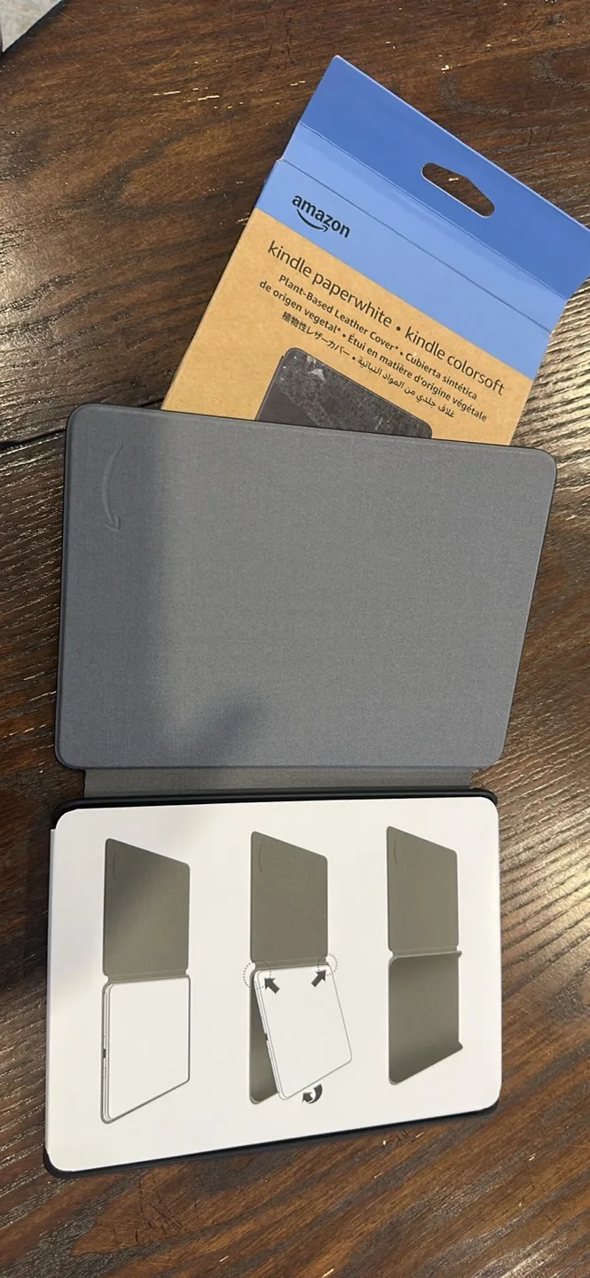 BNIB Kindle Paperwhite/Color E-reader Plant-Based Case - Black image indicator(4)