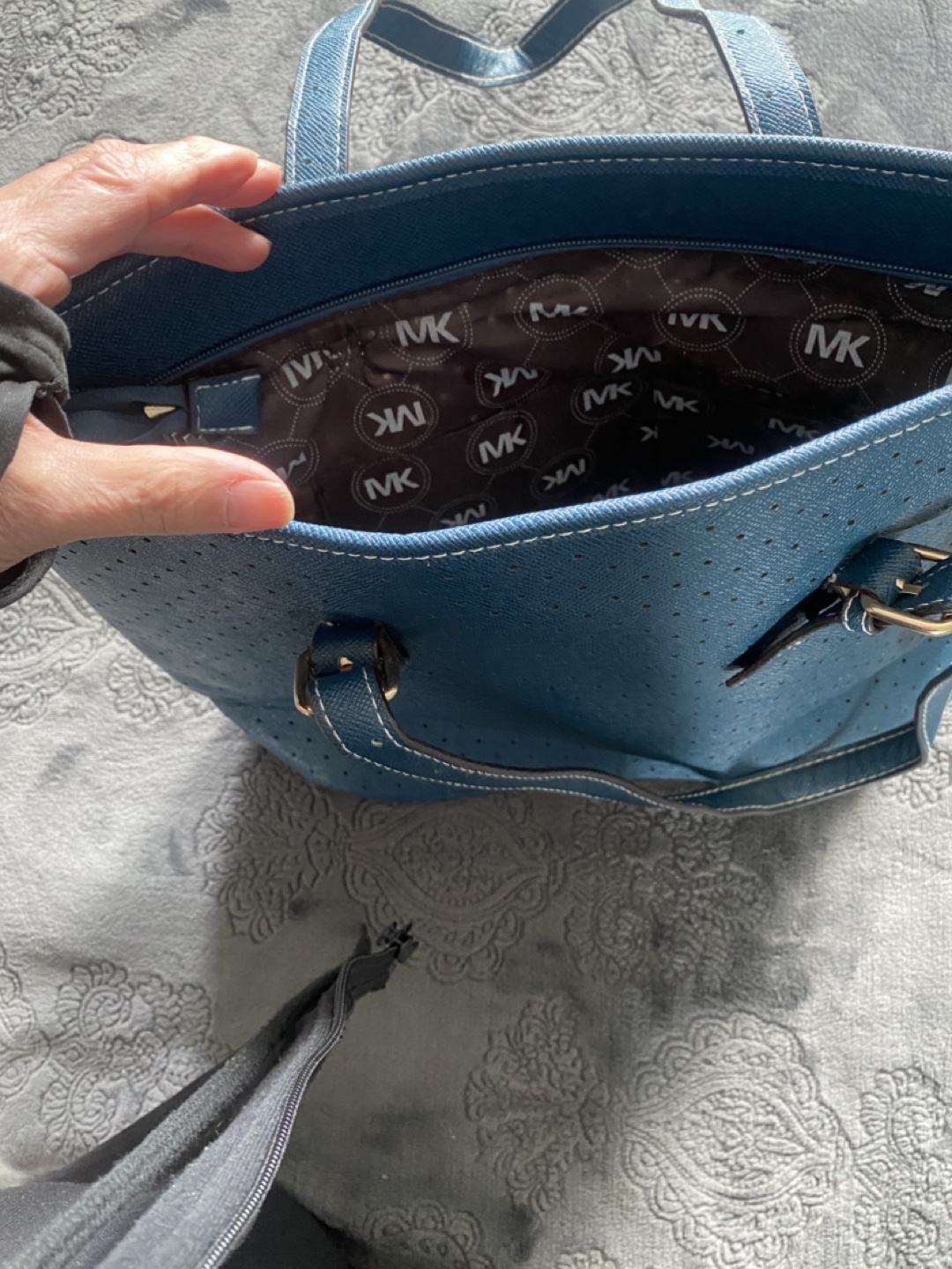 Michael Kors Blue Tote Bag - photo 2