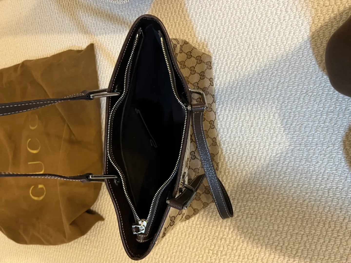 Authentic Gucci GG Canvas Tote Bag image indicator(3)