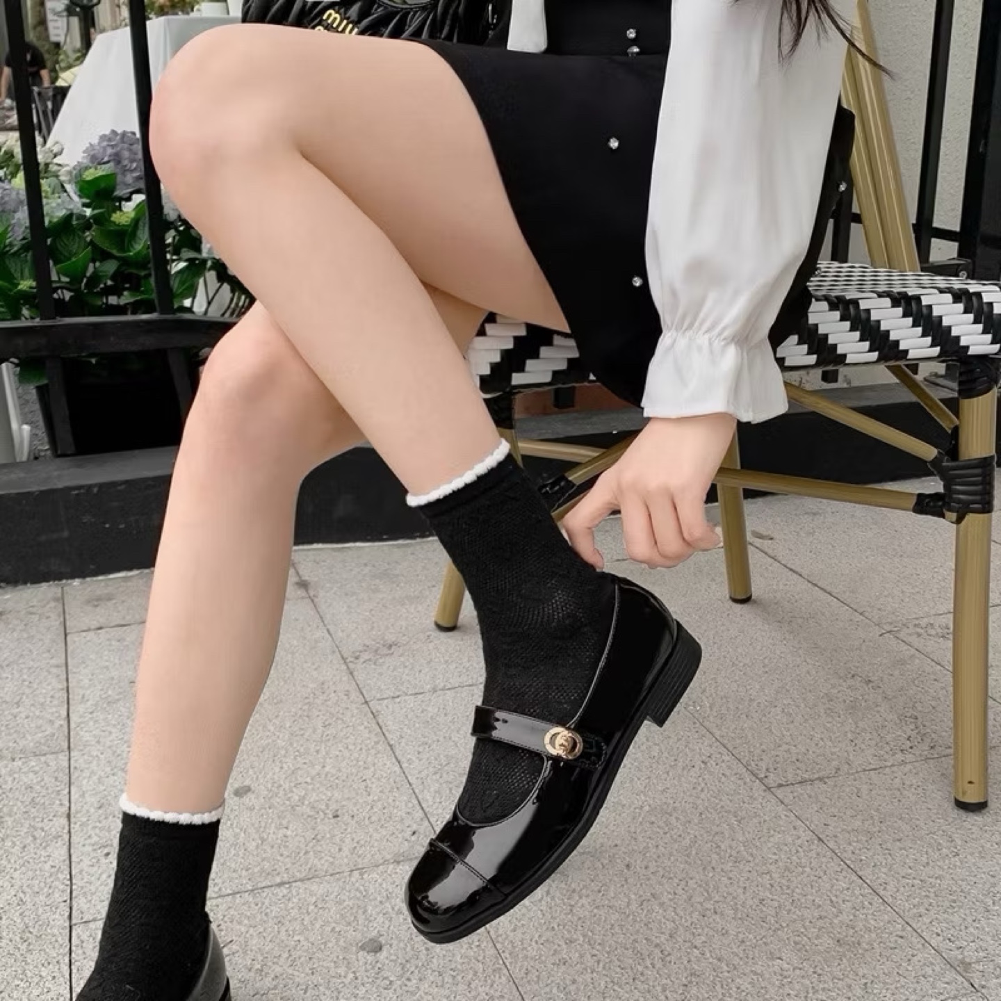 Black Patent Leather Mary Jane Shoes - photo 2