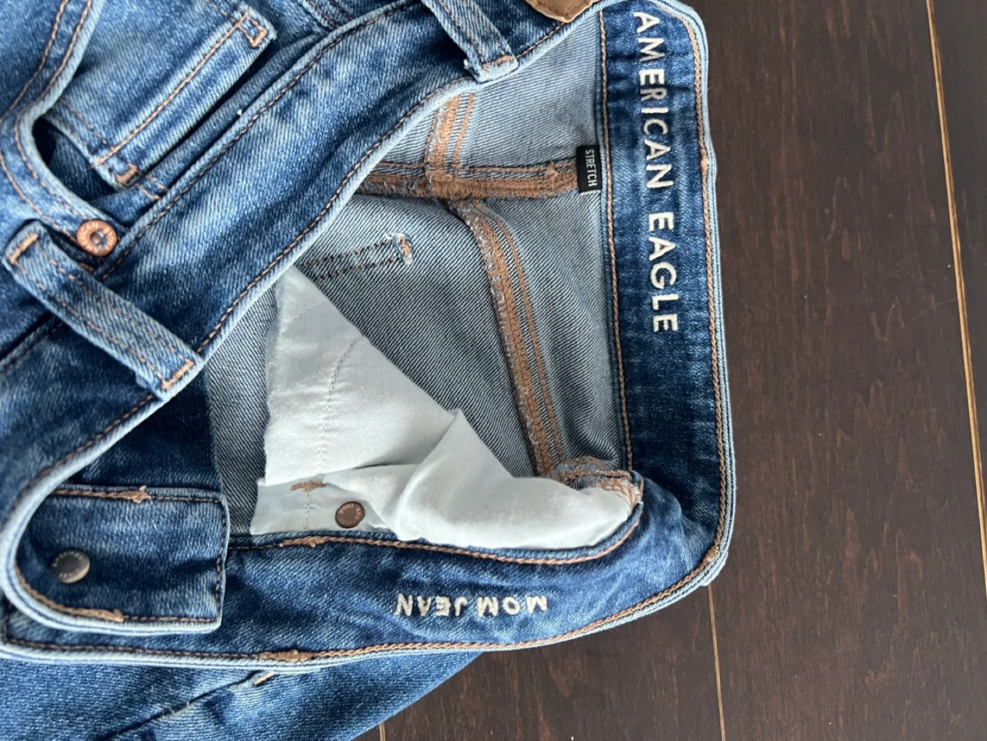 American Eagle Women's stretch mom Jeans - Size 0 Short image indicator(3)