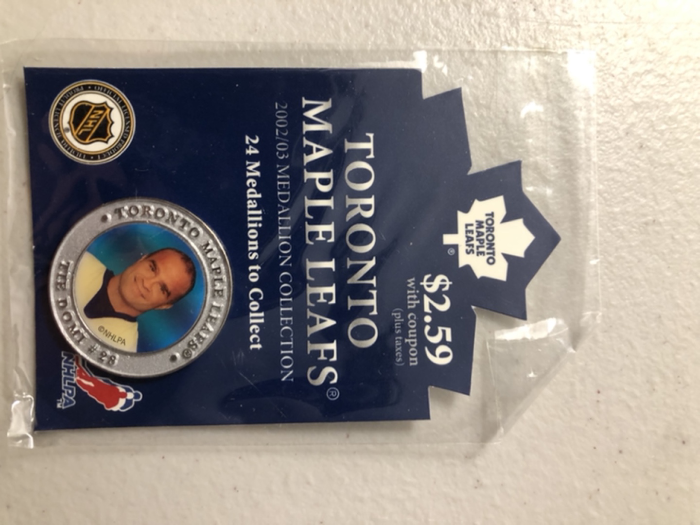 Toronto Maple Leafs 2002-03 Medallions set - photo 5