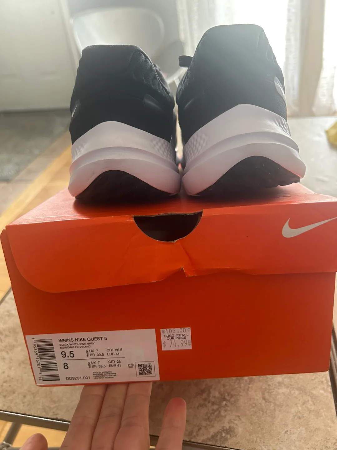 Nike Quest 6 Women's Running Shoes 9.5 image indicator(3)