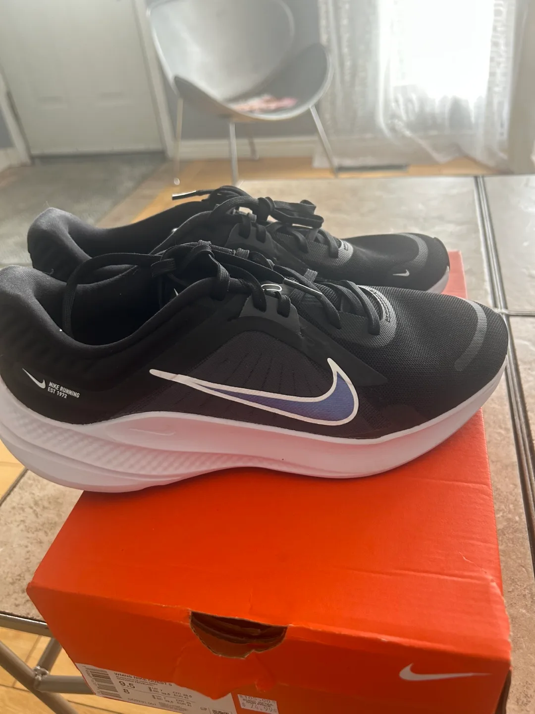 Nike Quest 6 Women's Running Shoes 9.5 image indicator(2)