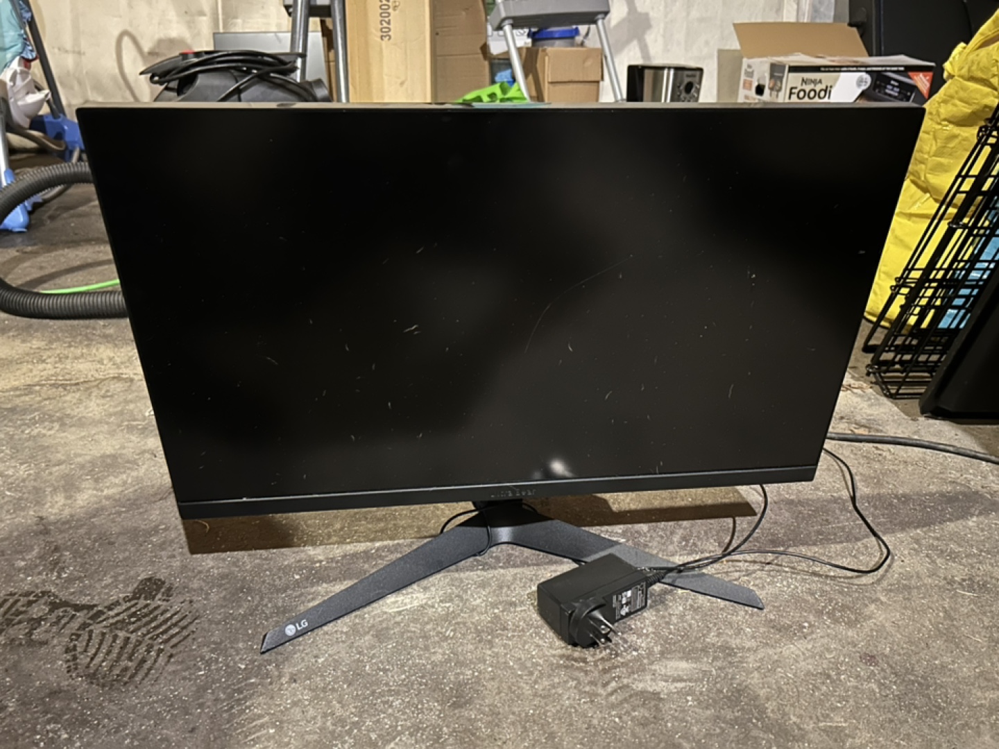 LG 24GQ50F-B 24" UltraGear Full HD Gaming Monitor