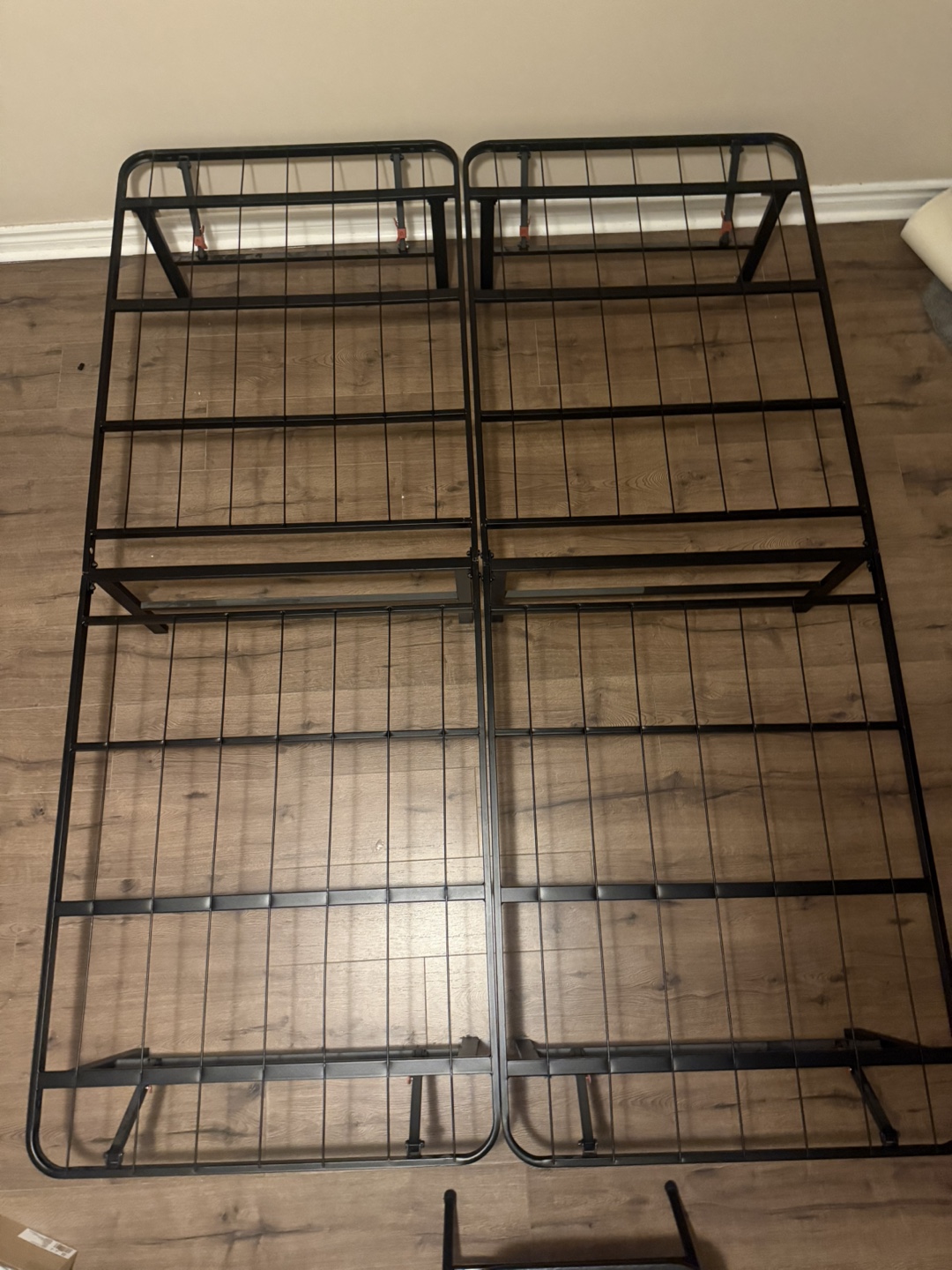 Queen Metal Bed Frame - Heavy Duty - 1500 lbs Capacity - photo 2
