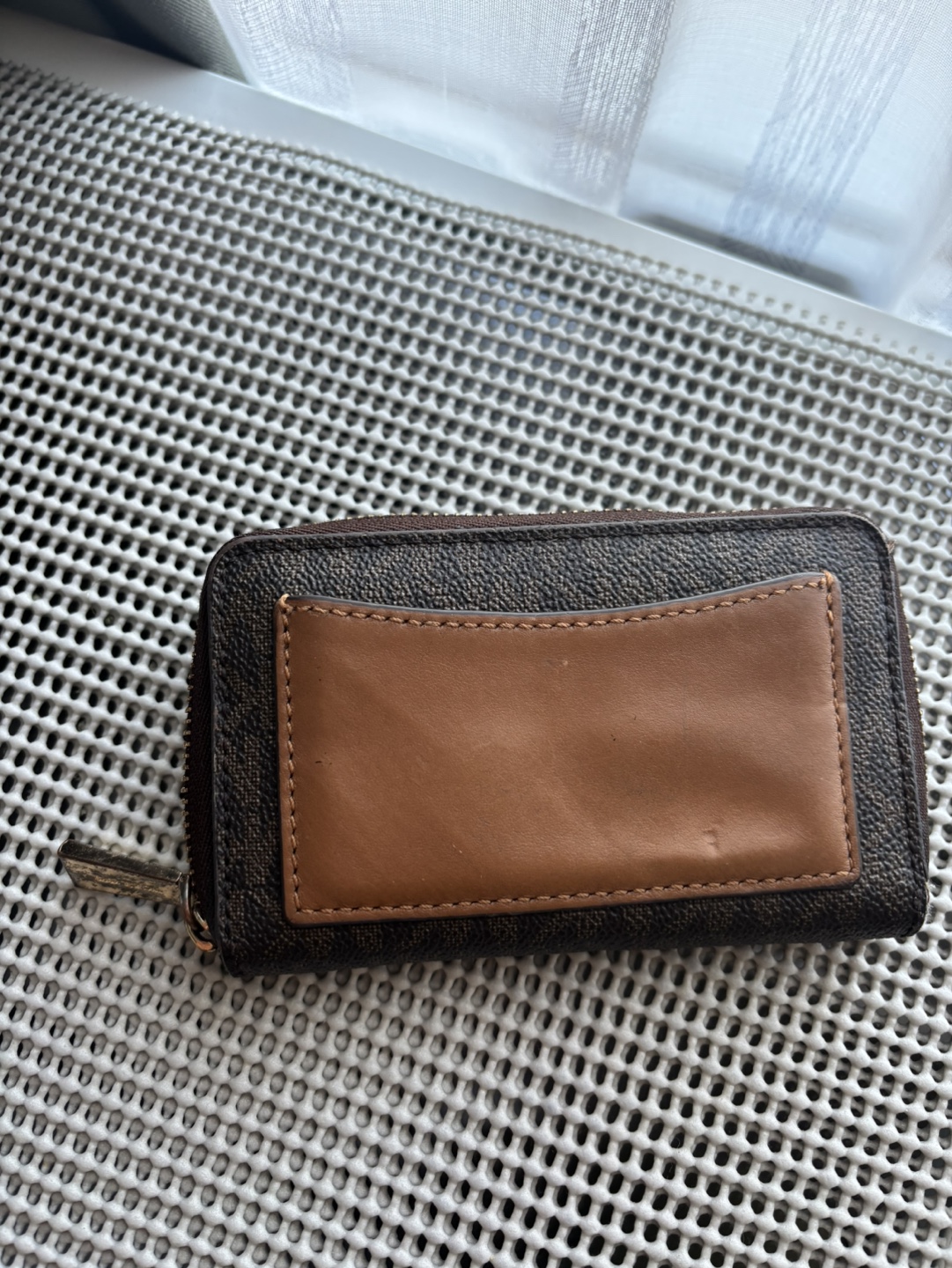Michael Kors Brown Zip-Around Wallet - photo 2