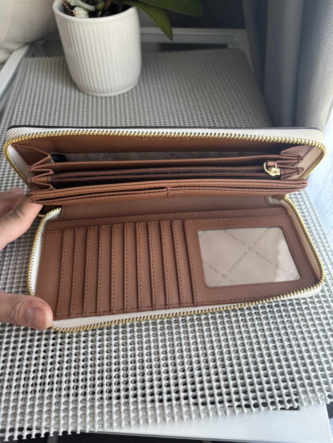 Michael Kors Jet Set Travel Zip-Around Wallet - photo 3