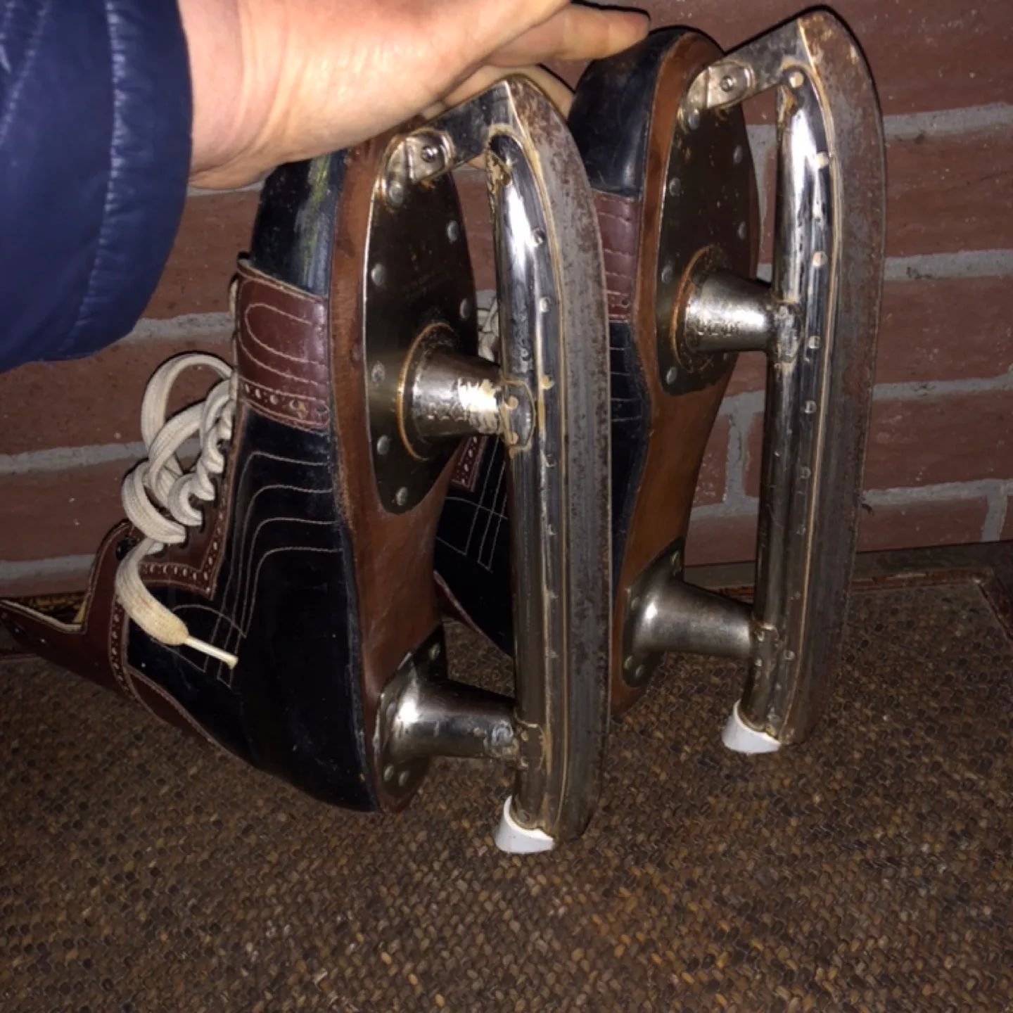 Vintage Mastercraft Ice Skates (750) for decor! image indicator(7)