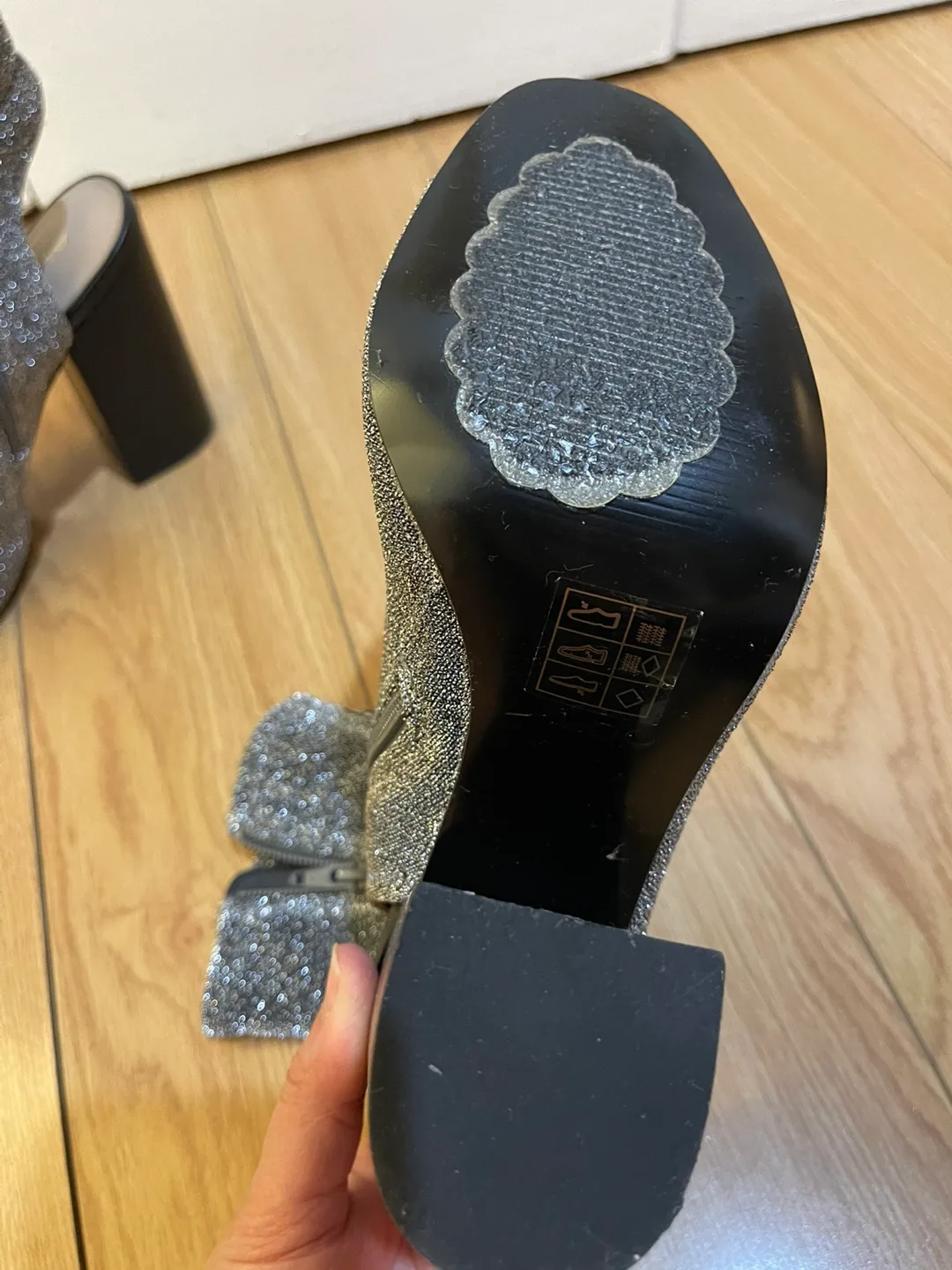 Aldo Silver Glitter Peep Toe Booties - Size 7.5 image indicator(3)