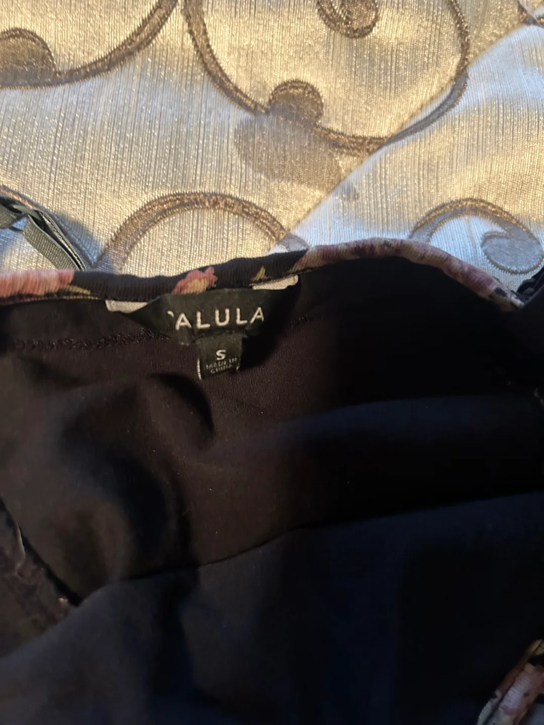 Aritzia Tops XS/S image indicator(4)