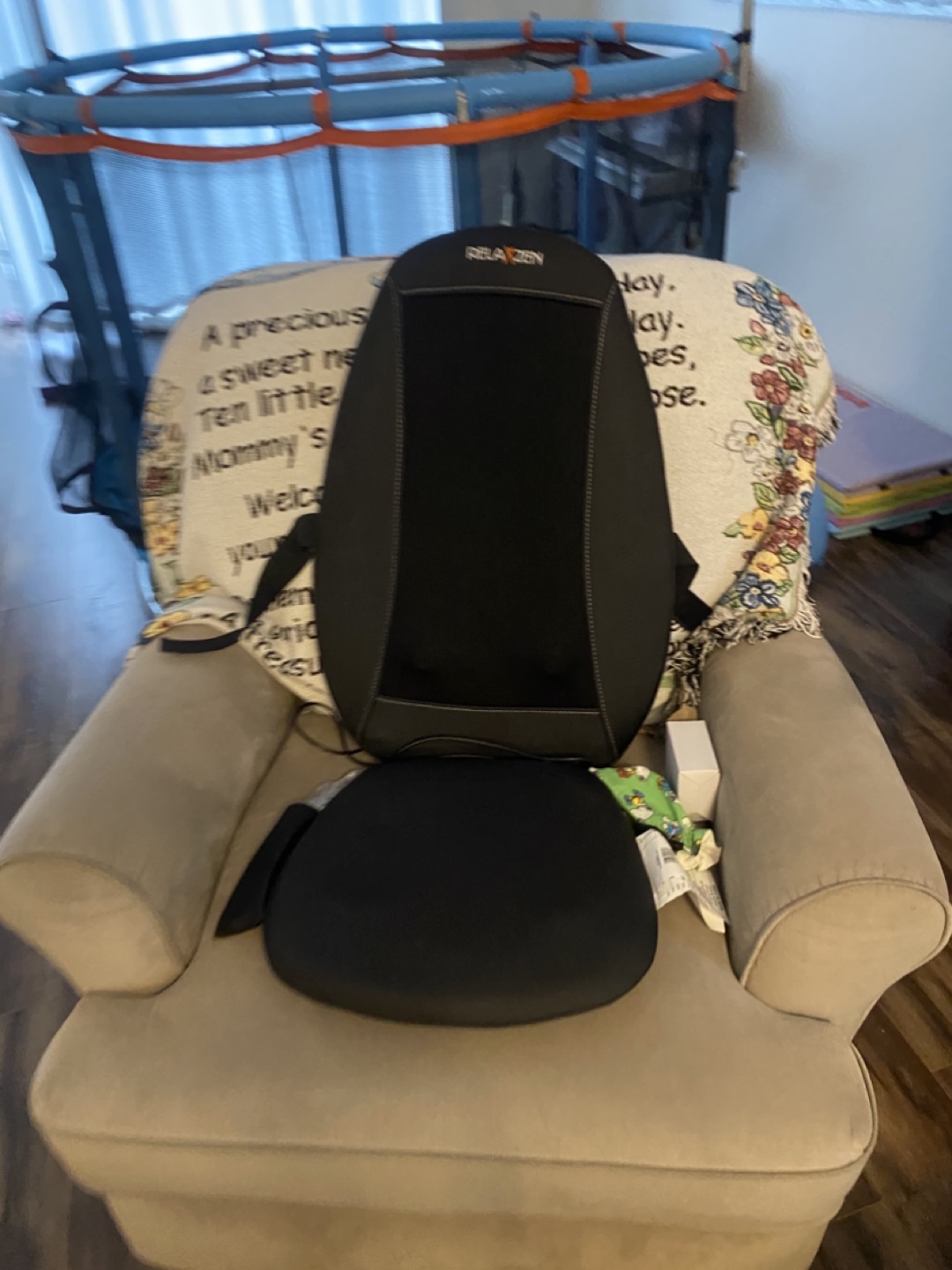 Relaxzen 6-Motor Heated Massage Seat Cushion - photo 3