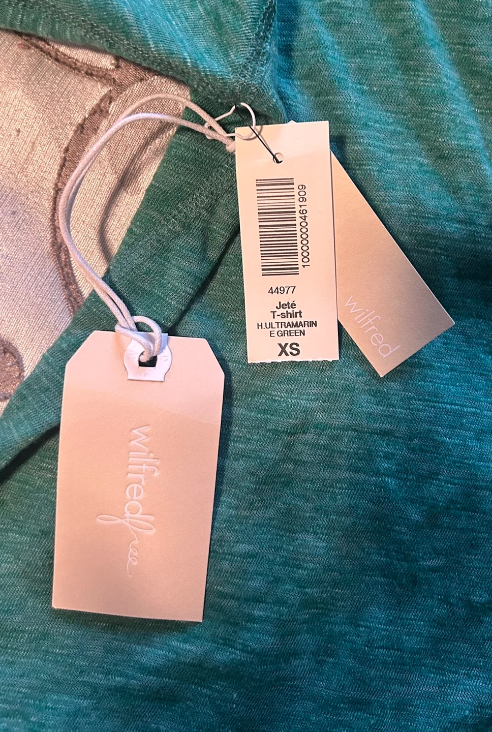 Aritzia Top New image indicator(4)