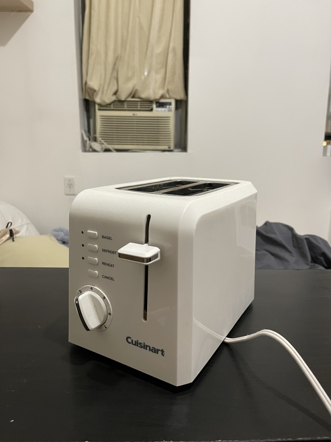 Cuisinart 2-Slice Toaster - White - photo 3