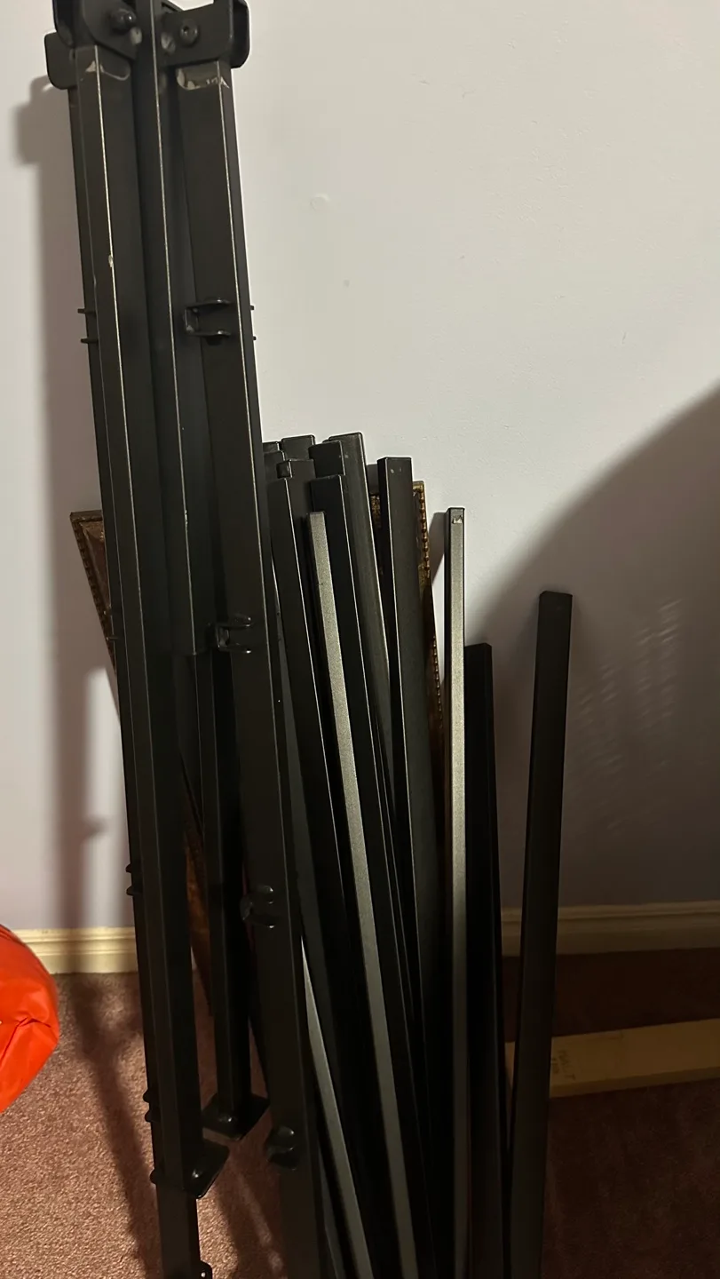 Queen Metal Bed Frame image indicator(4)