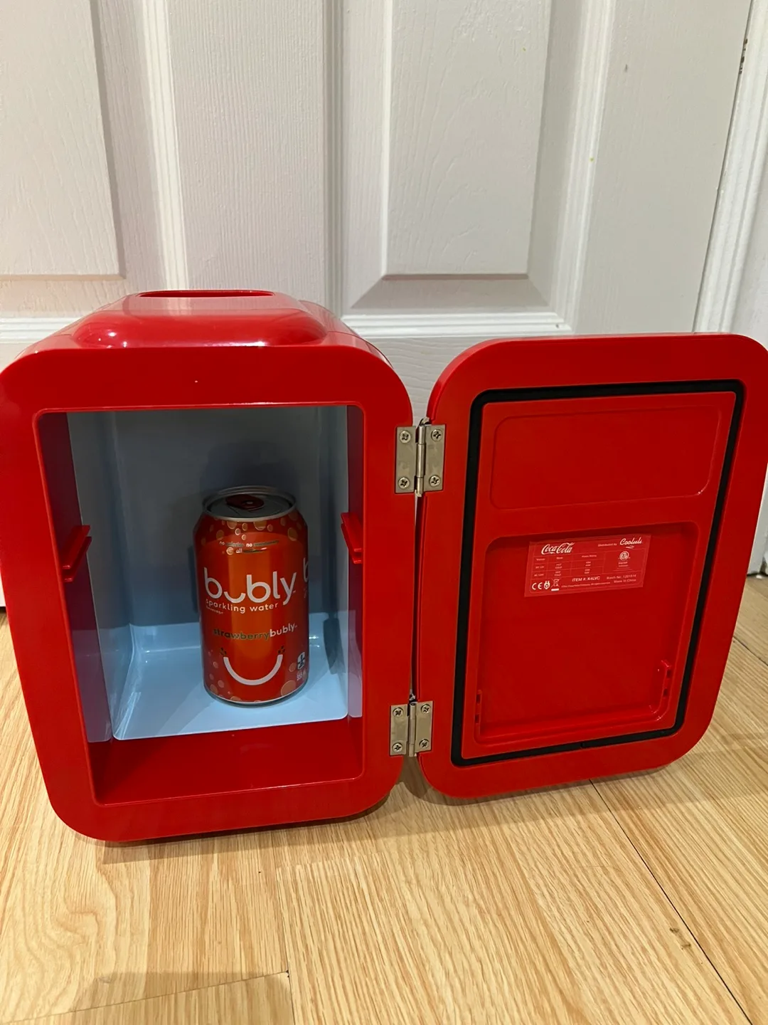 Coca-Cola Coke Mini Fridge image indicator(2)