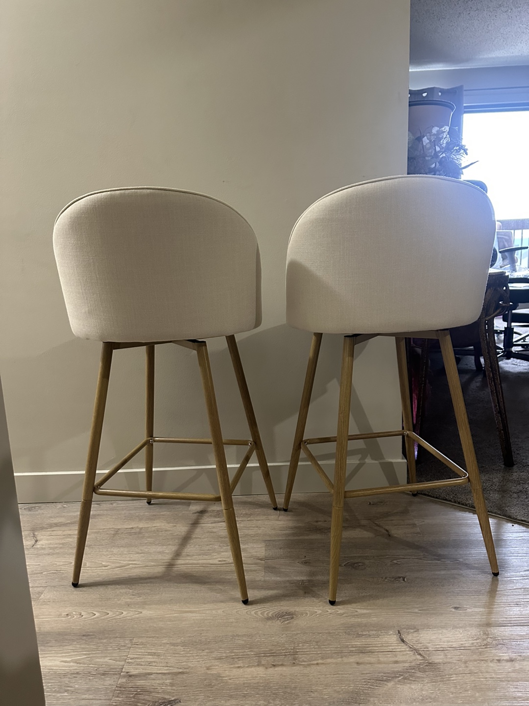Brand new Set of 2 Asotin 26" Seat Height Upholstered Swivel - photo 5