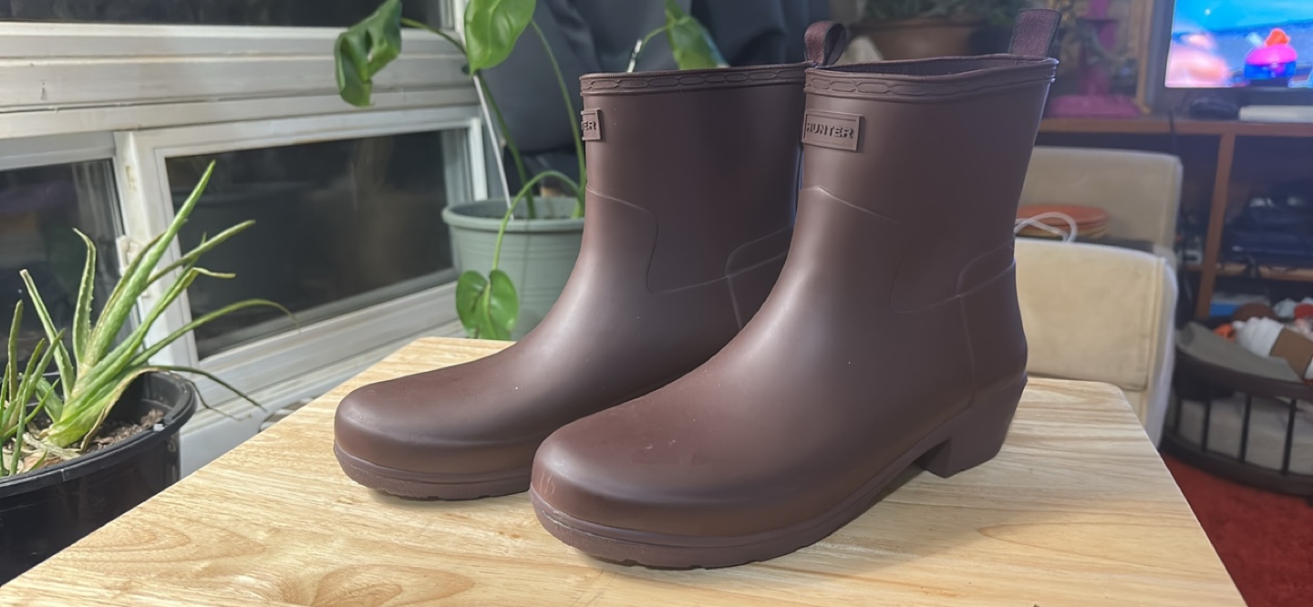 Hunter Women's Original Play Chelsea Boots - Size US 9 - photo 2