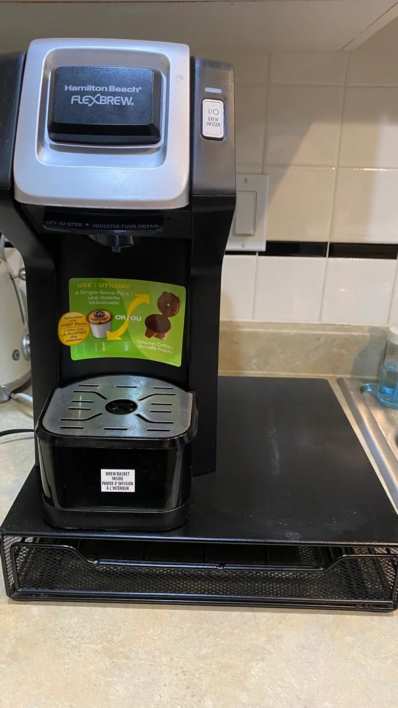 Hamilton Beach FlexBrew Single-Serve Coffee Maker image indicator(3)