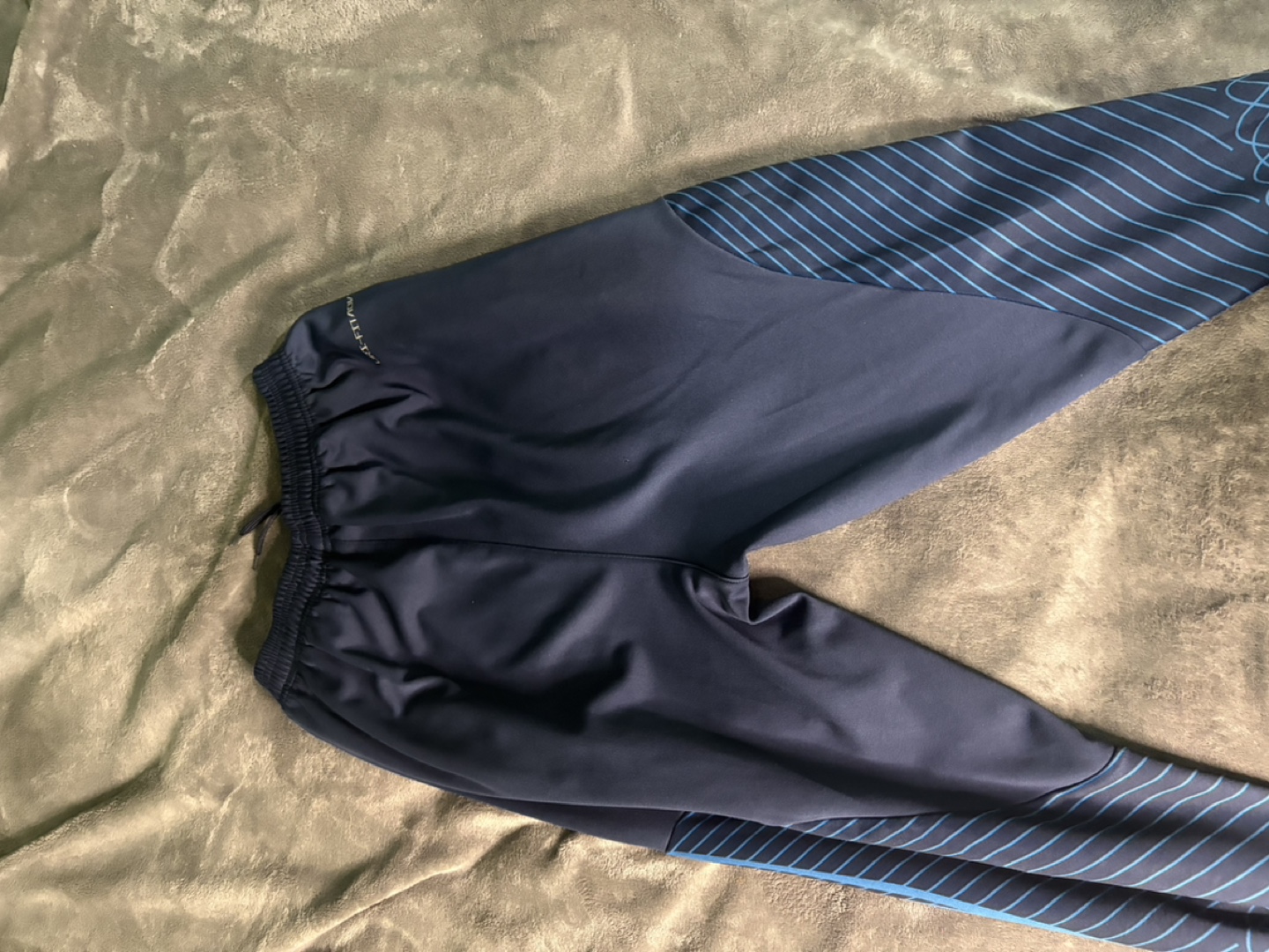 Brazil National Team Nike Training Top & Bottoms - photo 4