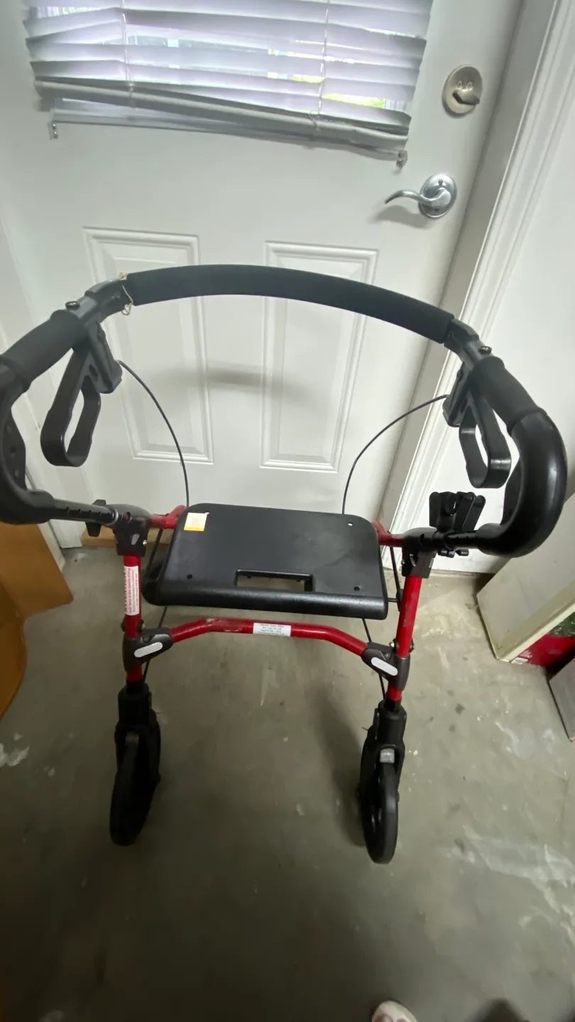 Drive Medical Red Rollator Walker image indicator(4)