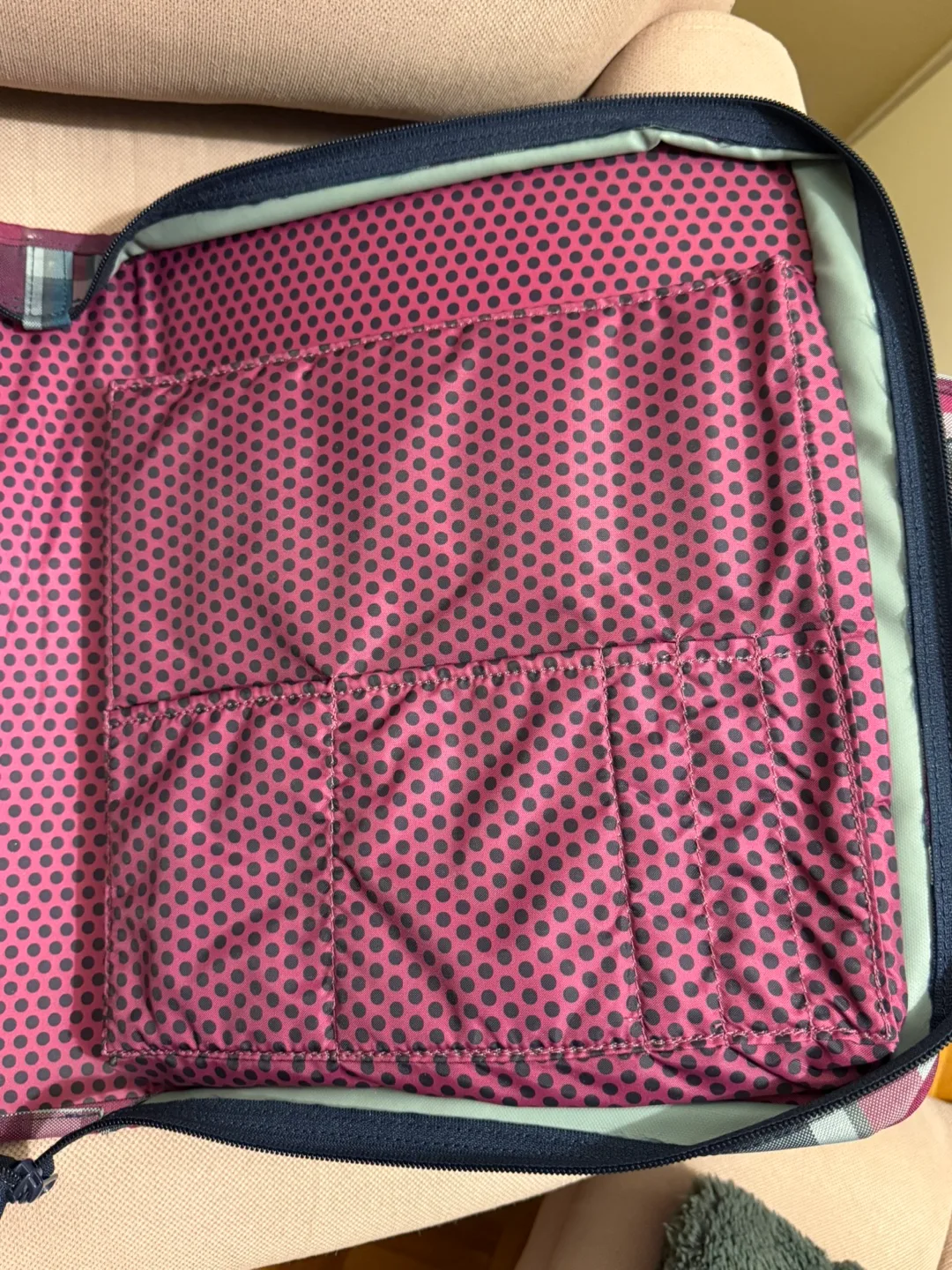 Portfolio/Laptop Bag image indicator(5)