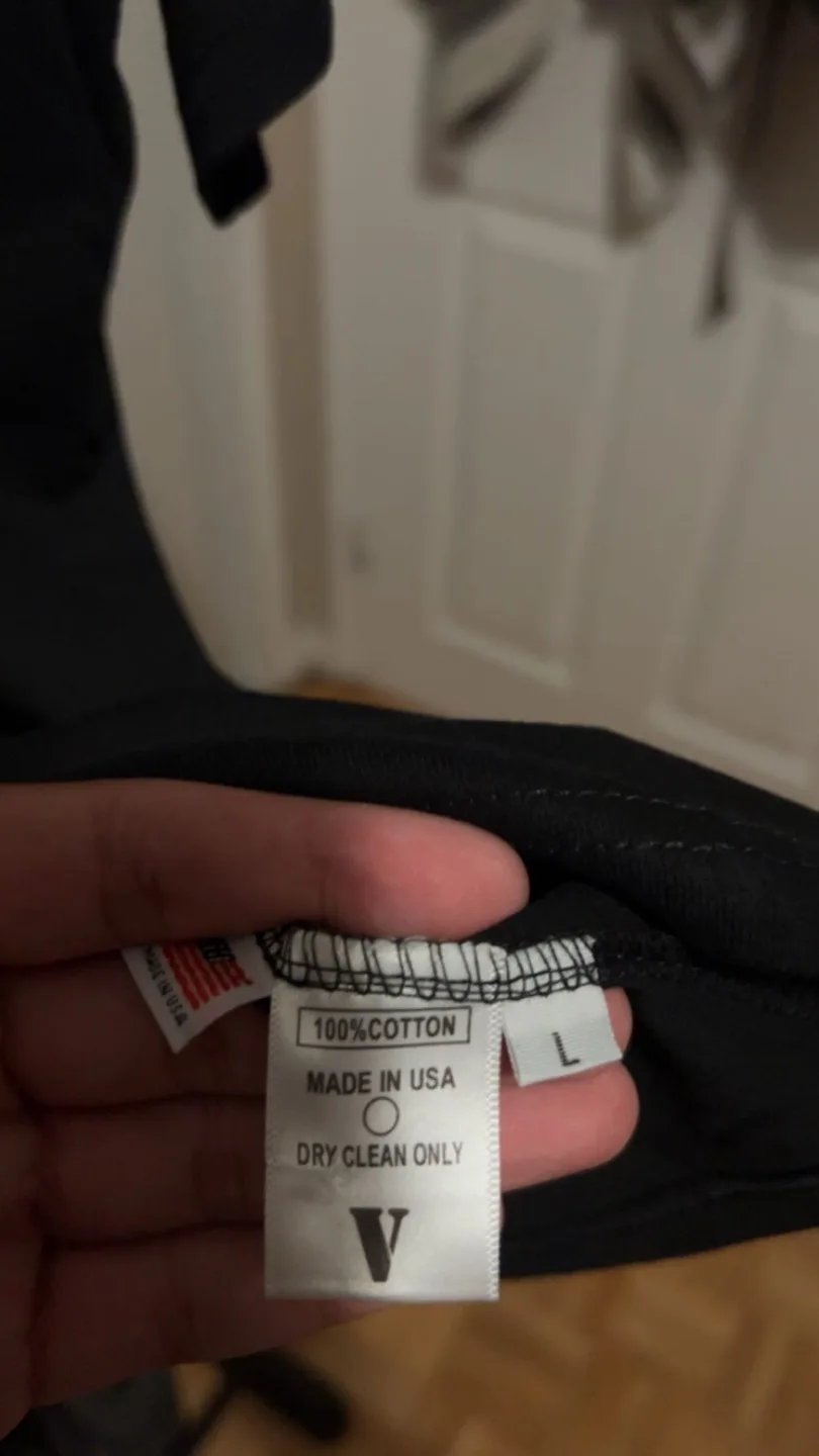 (READ DESC) VLONE Legends Never Die Black T-Shirt Size Large image indicator(3)