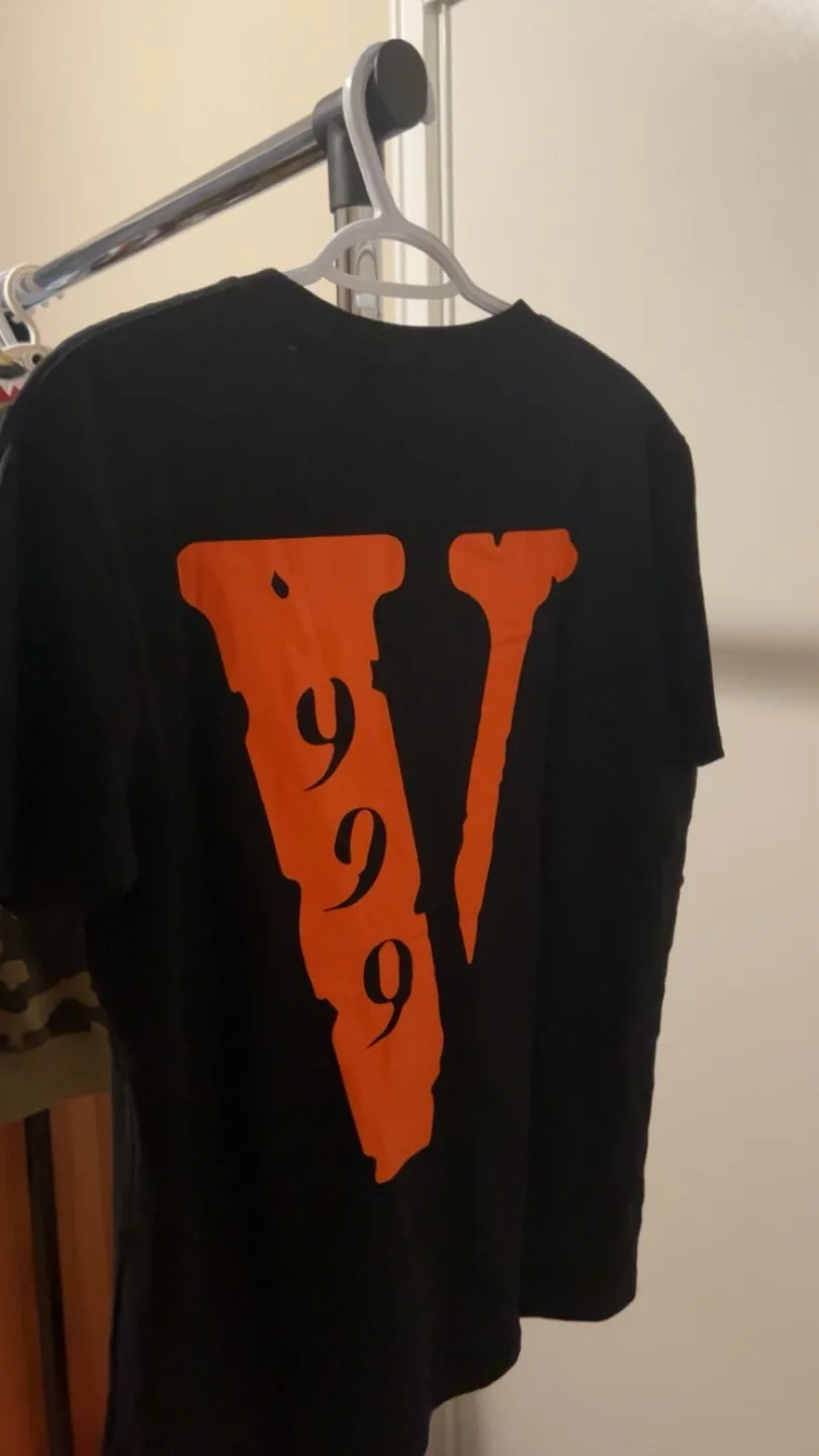 (READ DESC) VLONE Legends Never Die Black T-Shirt Size Large thumbnail