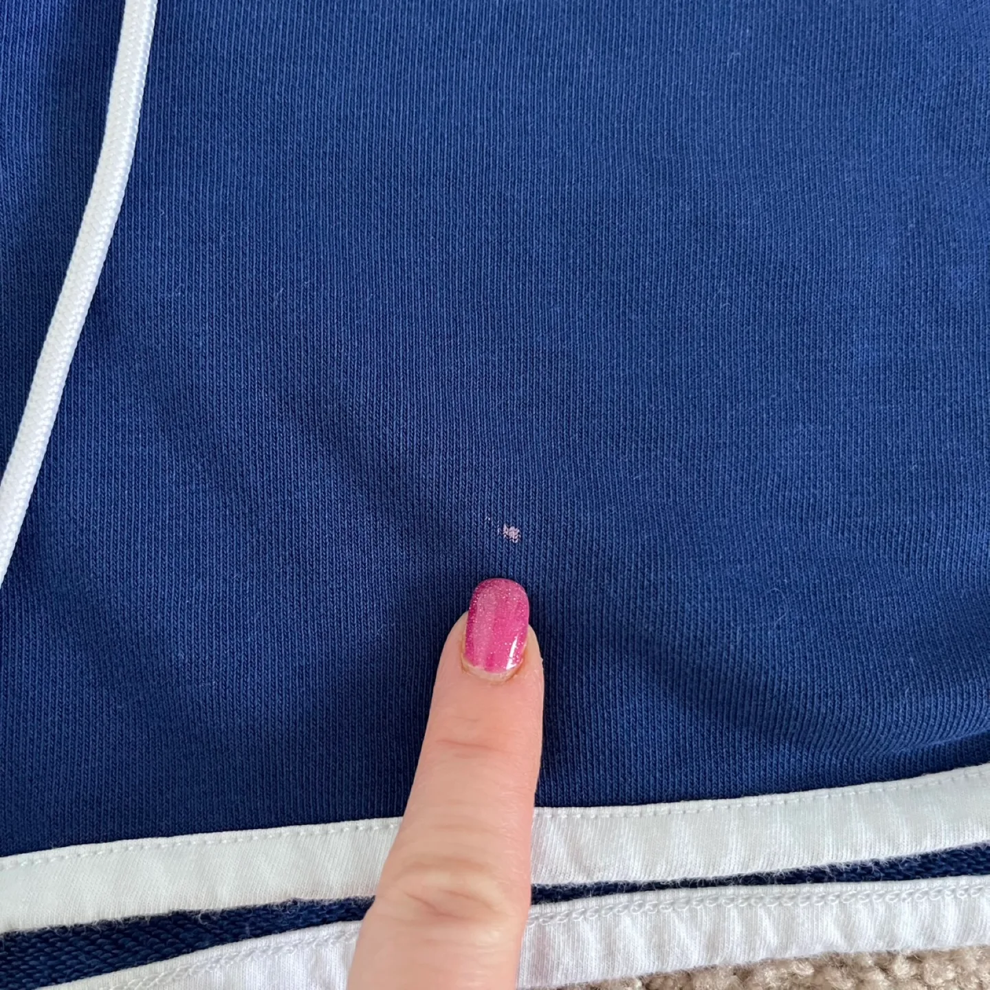 Vintage Tommy Hilfiger Red & Blue Retro Shorts Large image indicator(2)