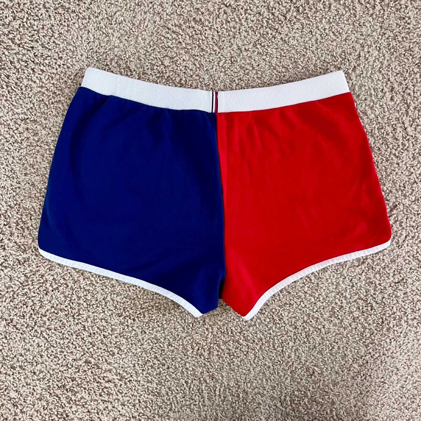 Vintage Tommy Hilfiger Red & Blue Retro Shorts Large image indicator(10)