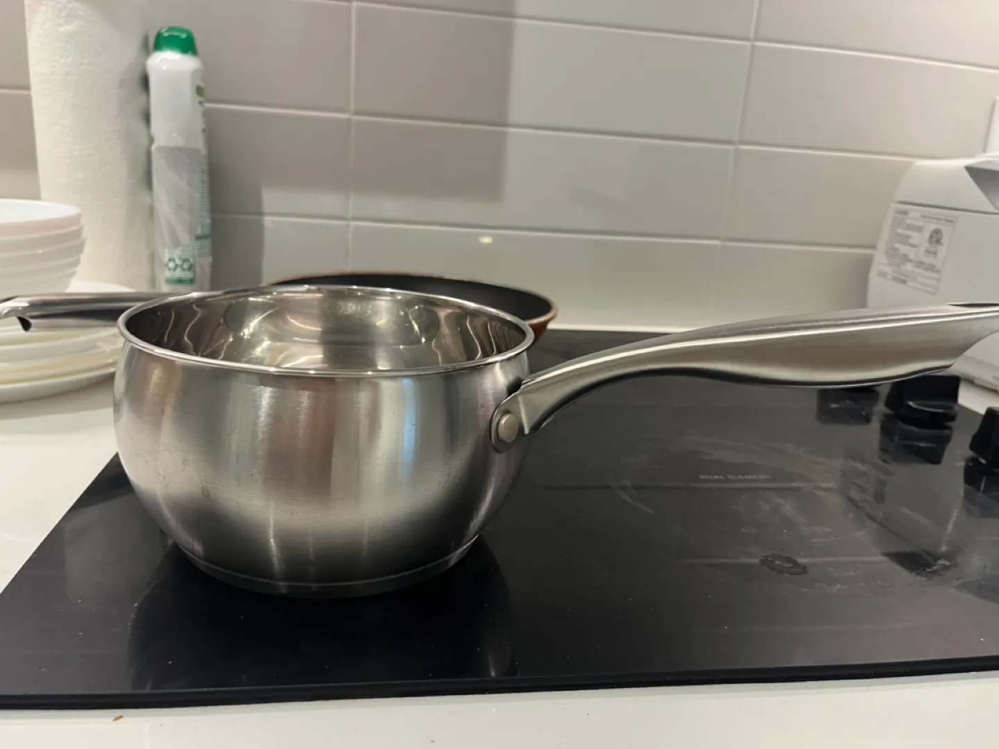 NEUVY Stainless Steel Saucepan with Lid image indicator(3)