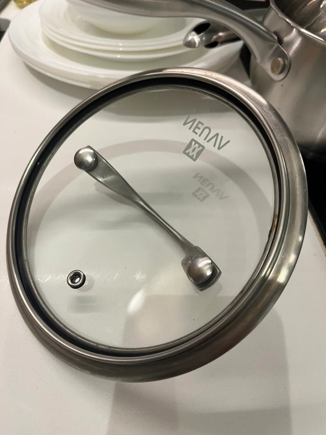 NEUVY Stainless Steel Saucepan with Lid image indicator(5)