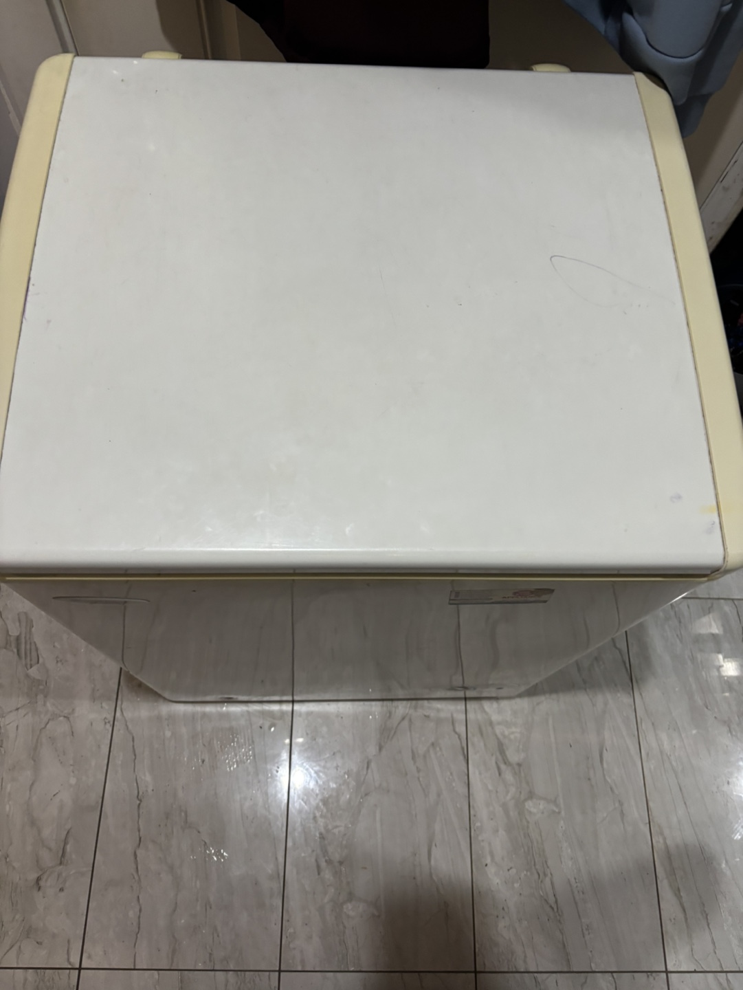 Whirlpool Compact Chest Freezer