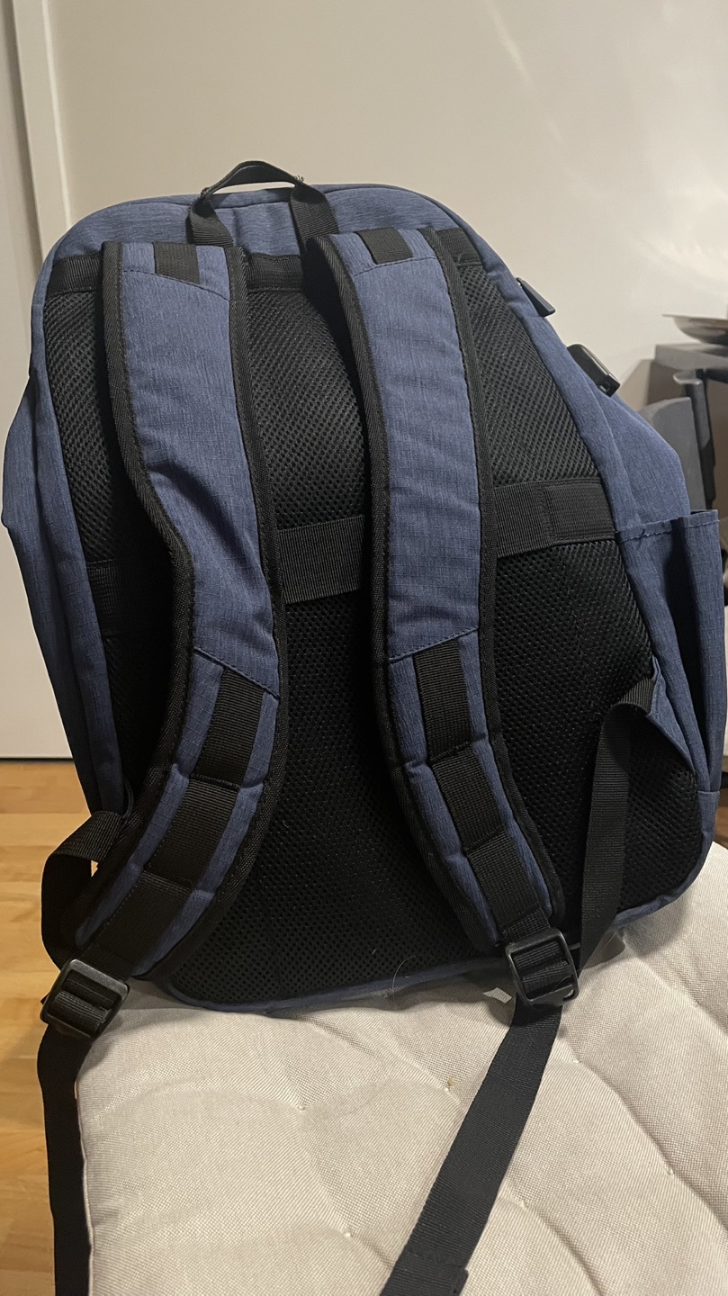 American Tourister Backpack and kohl backpack - photo 3