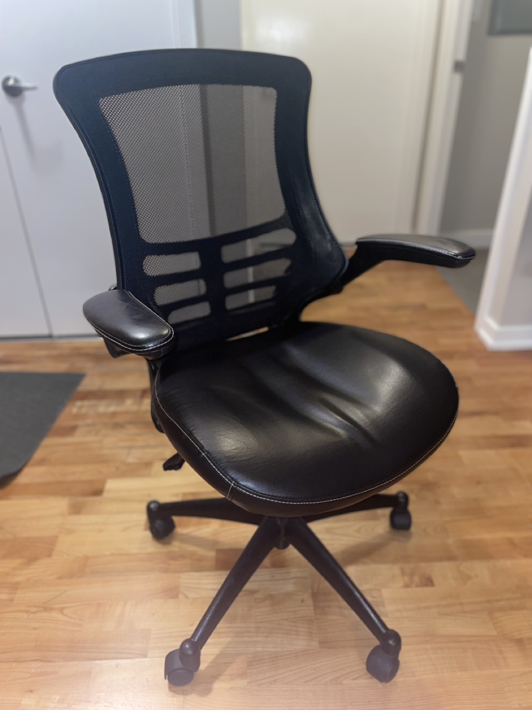 Black Mesh Office Chair with Leather Seat