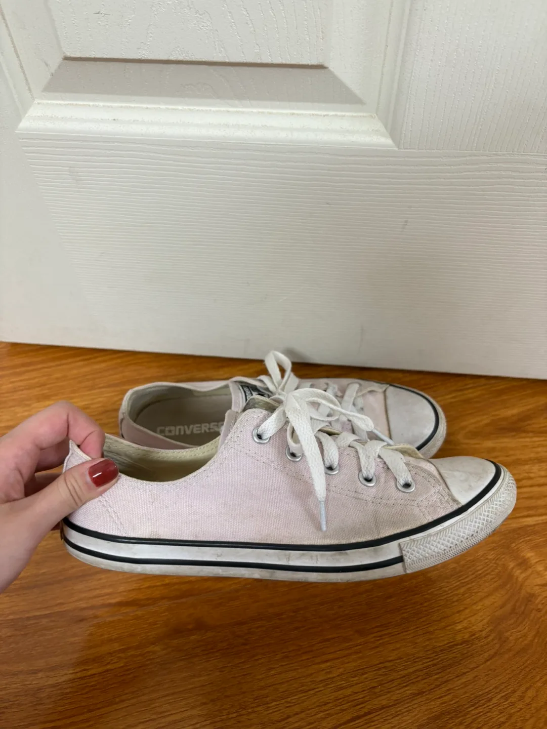 Women's Converse Chuck Taylor All Star Low Top Sneakers image indicator(3)