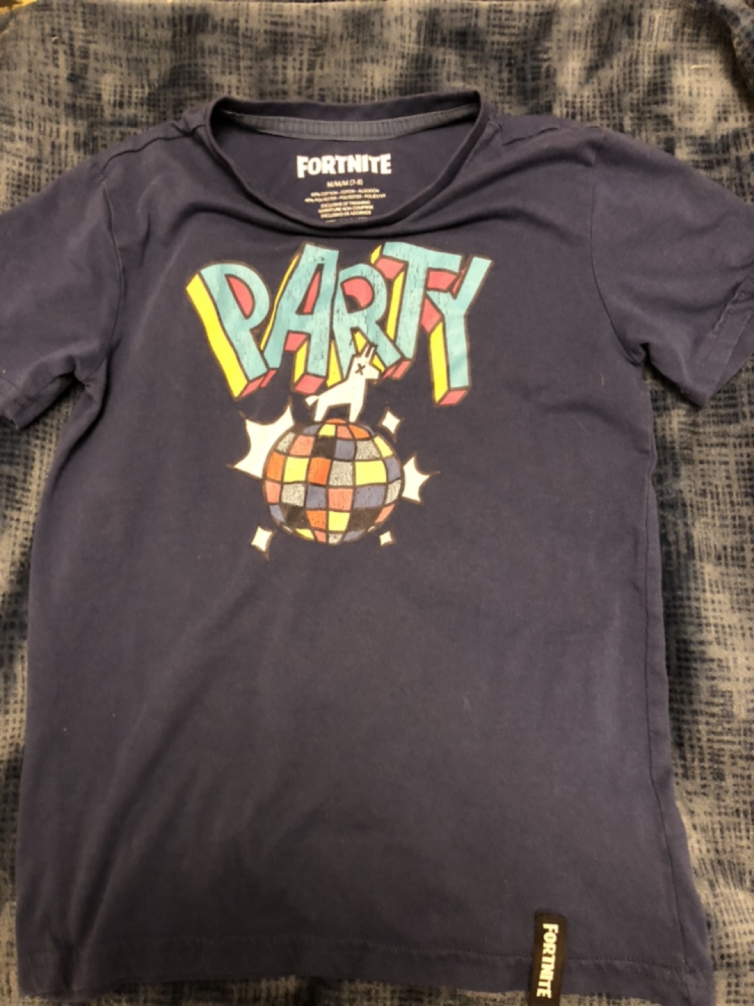 Fortnite Party T-Shirt Size M/M (7-8)