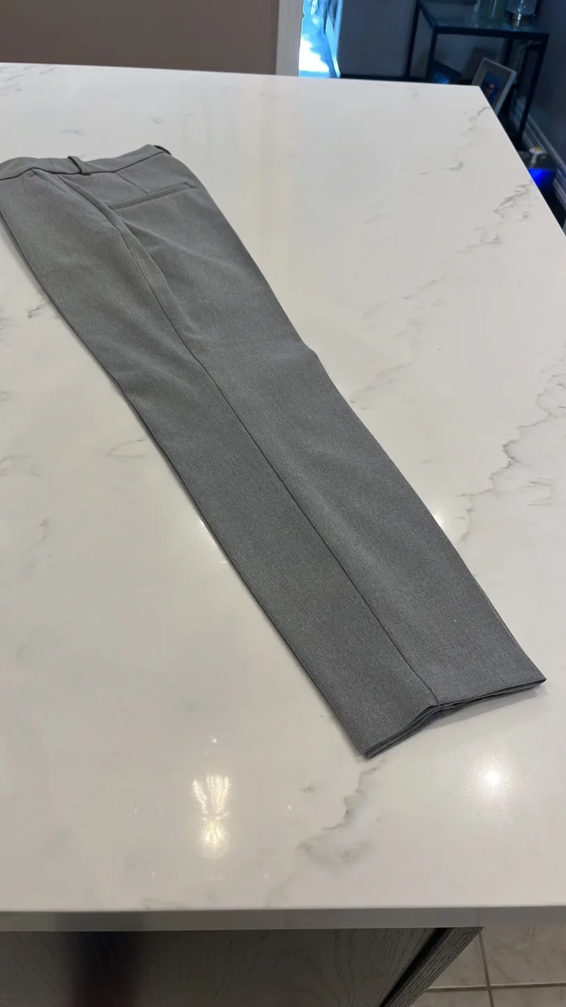 Women's Grey Ankle Pants - Size 4 image indicator(3)
