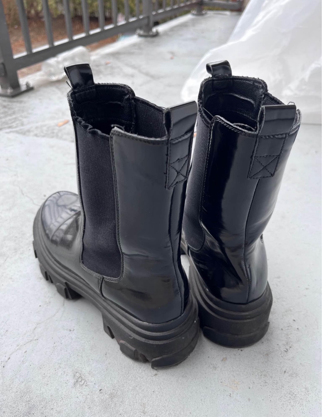 Black Patent Leather Chelsea Boots - photo 2