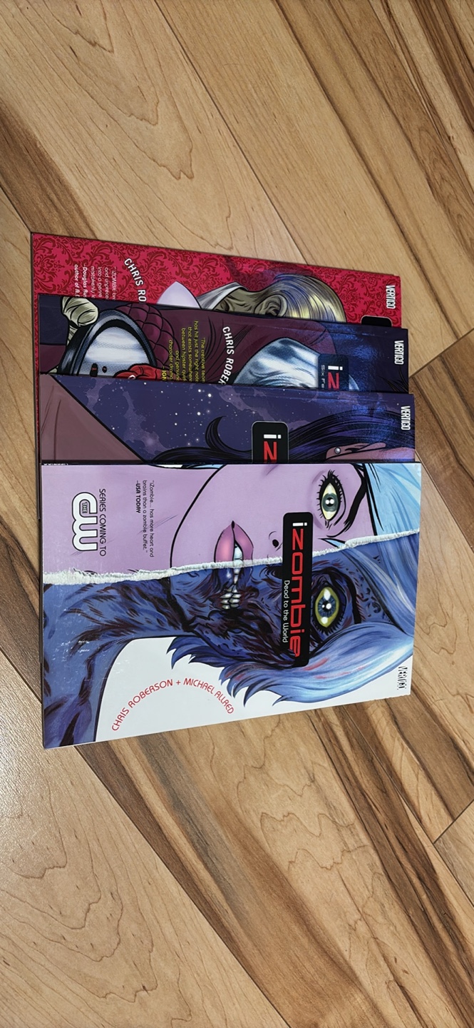 iZombie graphic novel collection - photo 2