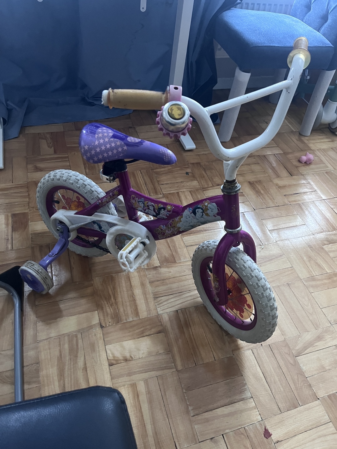 Kids' Scooters and Disney Princess Bike - photo 2