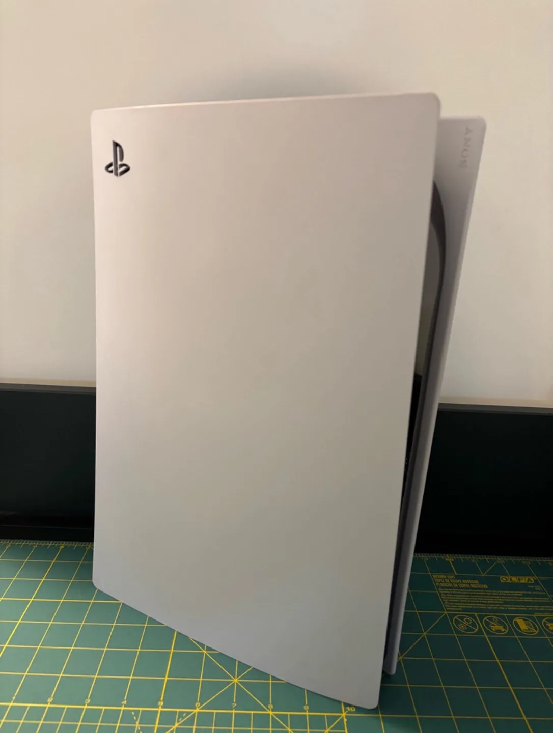 PlayStation 5 Digital Edition Console - White