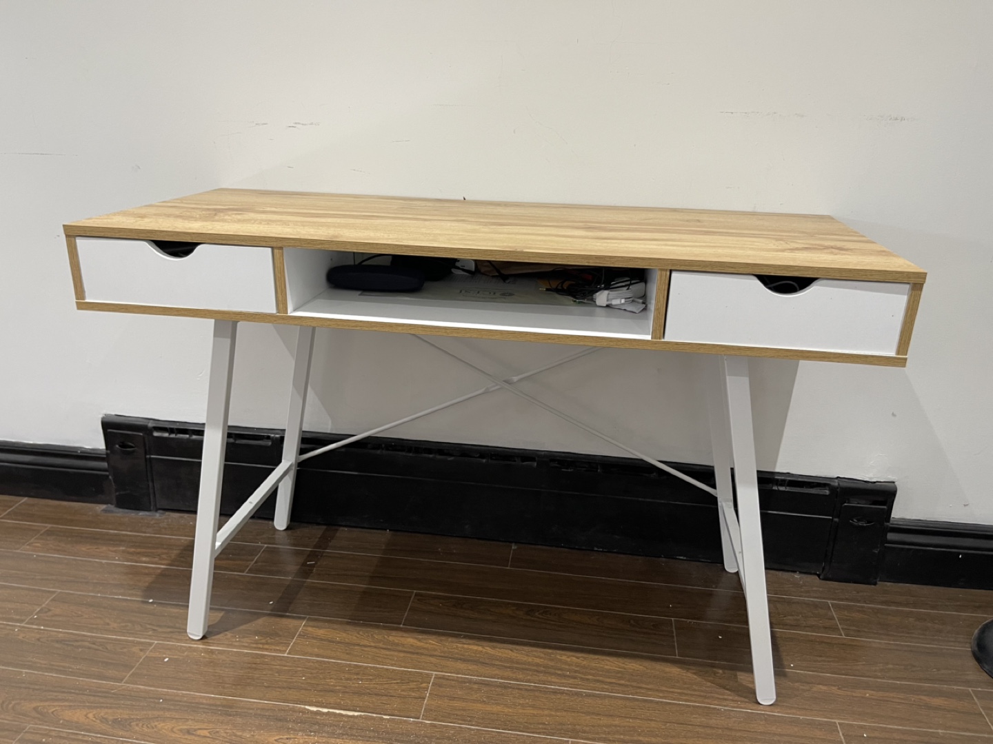 MUST GO TODAY-Desk - photo 2