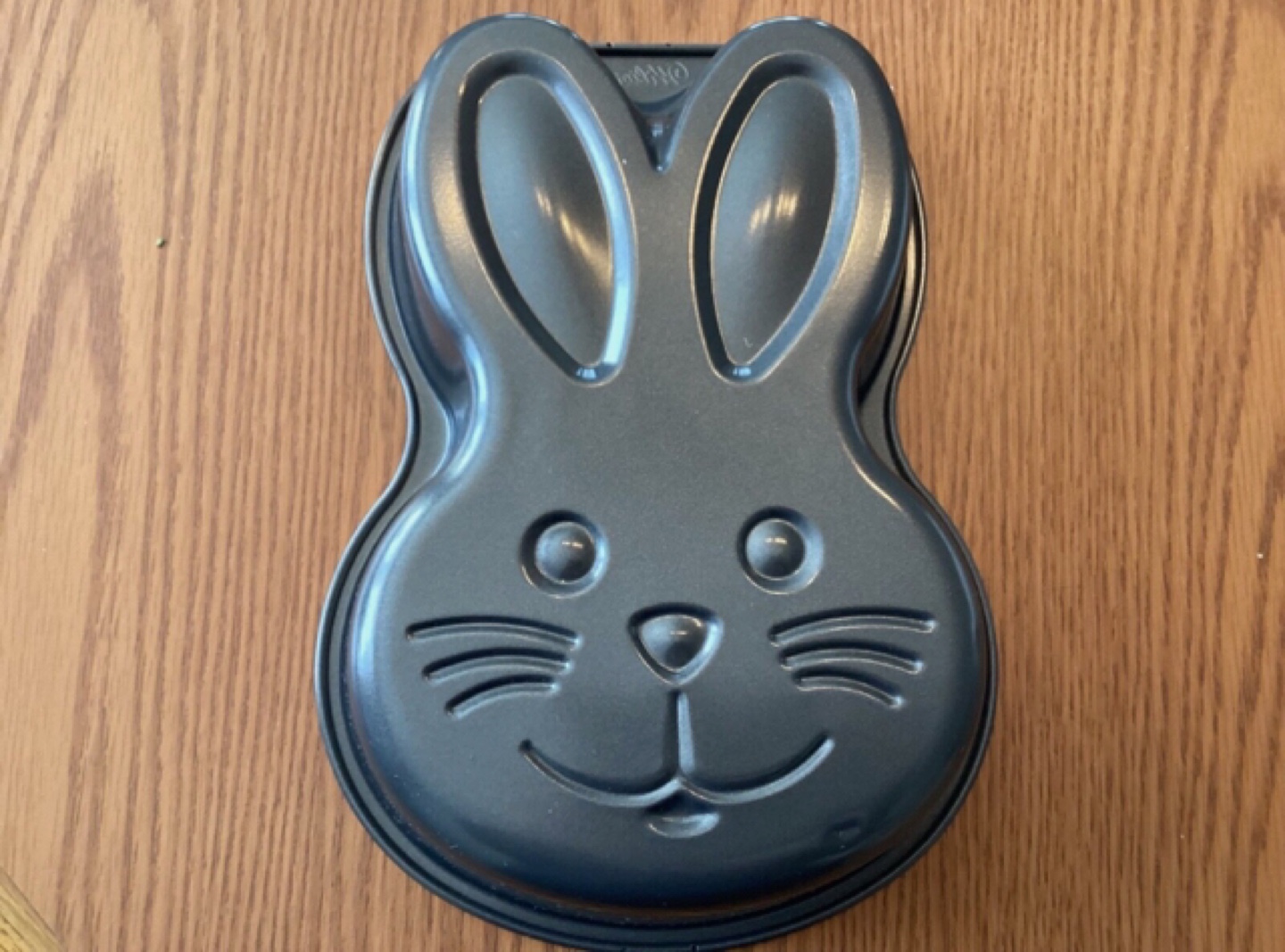 Wilton Rabbit Shaped Baking Pan