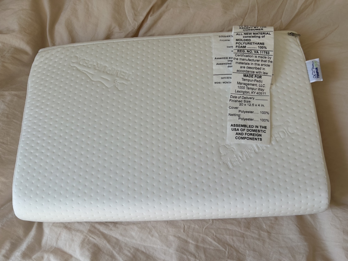 Tempur-Pedic Neck Pillow, small profile - photo 3