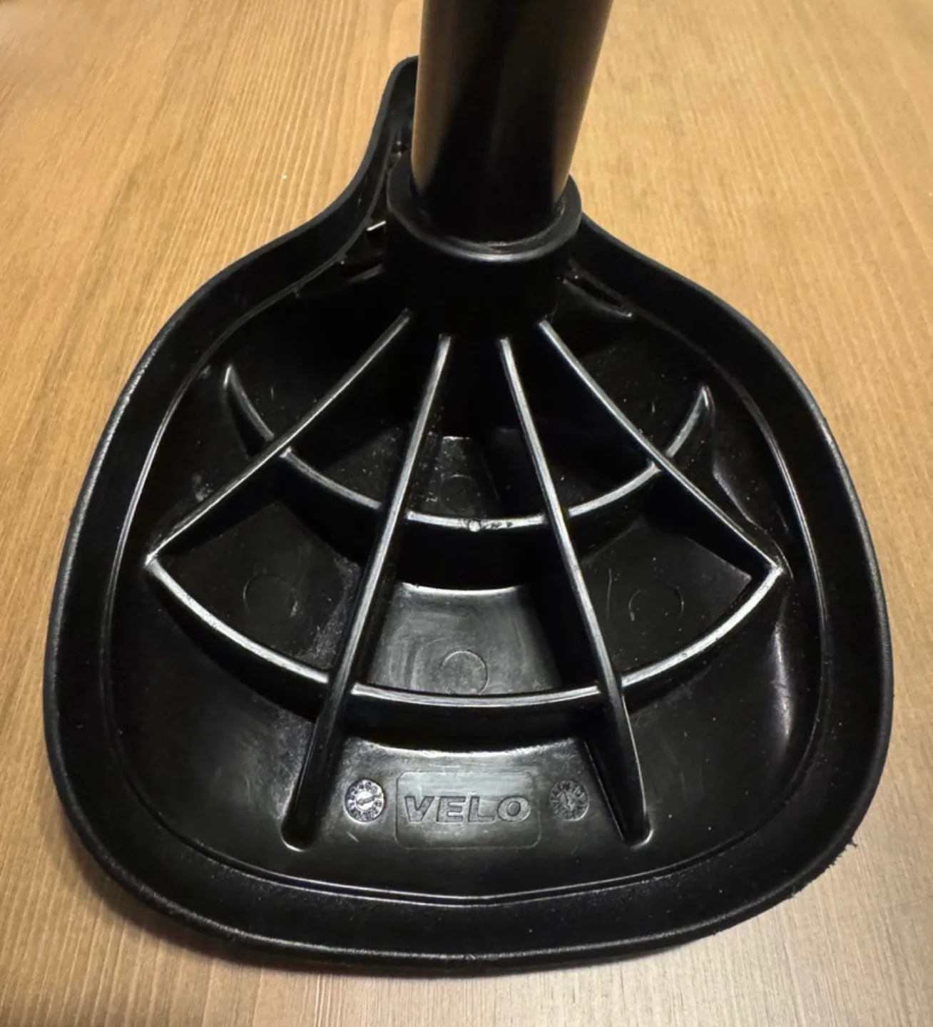 Velo Bicycle Seat with Post - Black image indicator(2)