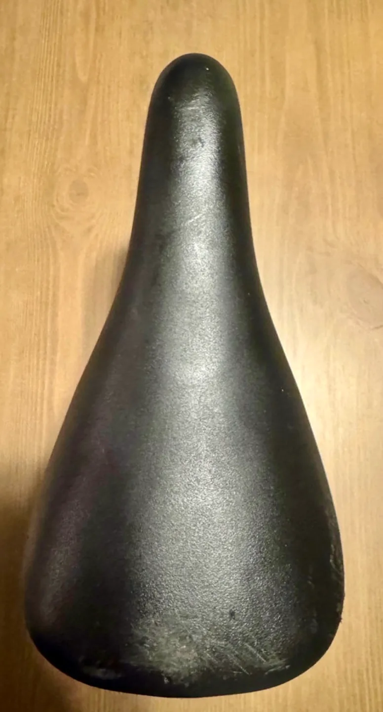 Velo Bicycle Seat with Post - Black image indicator(6)